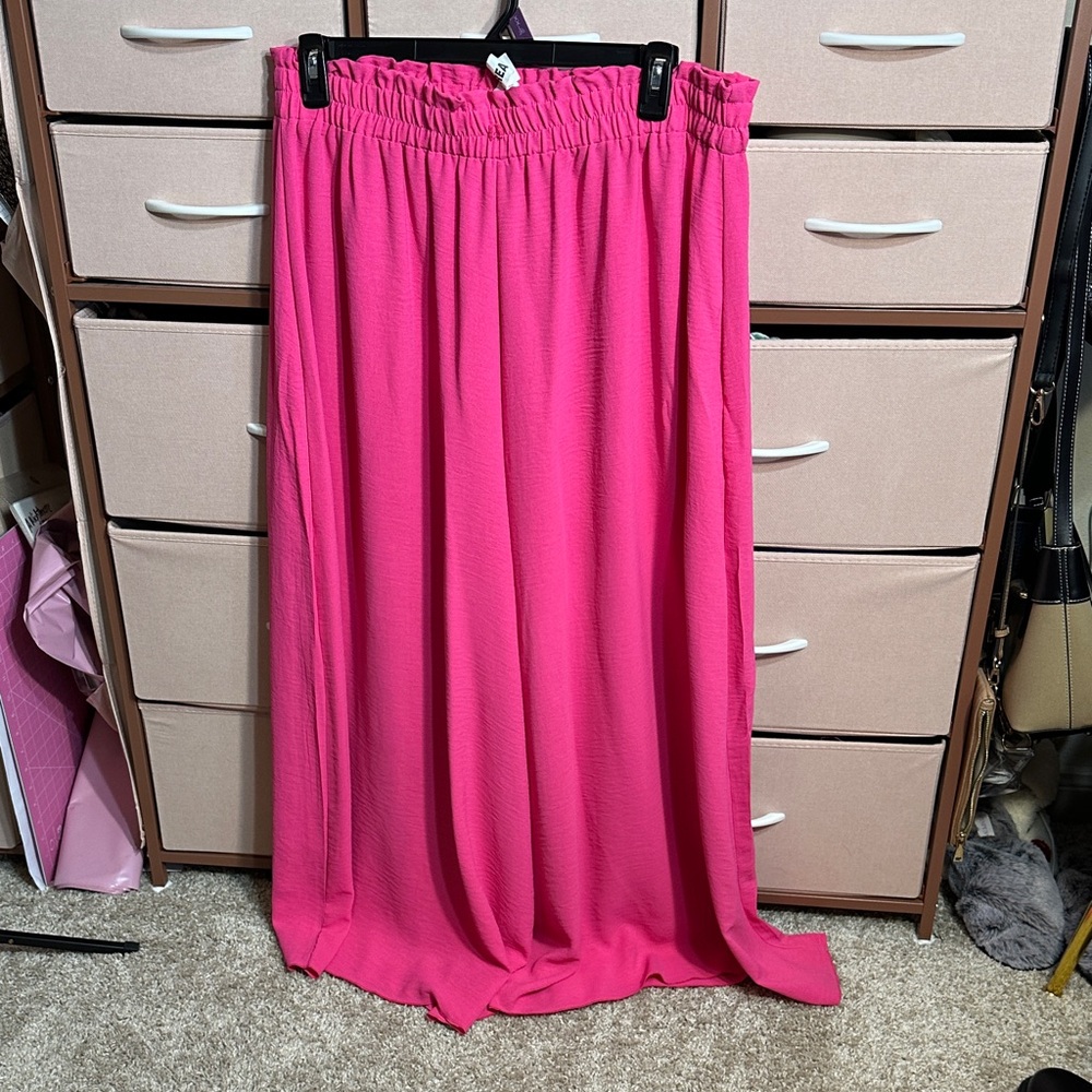 Elegant Pink Women's Skirt